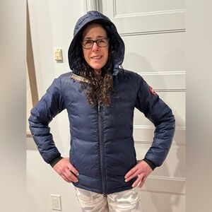 Women’s Canadian Goose Navy Camp Down Hoody S Slim Fit Great Condition